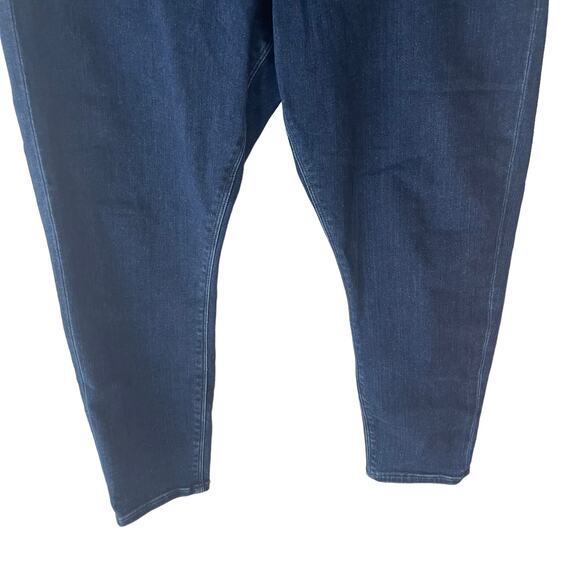 ASOS Denim Women's Plus Size 34/28 High Rise Dark Wash Cropped Jeans - Picture 5 of 10